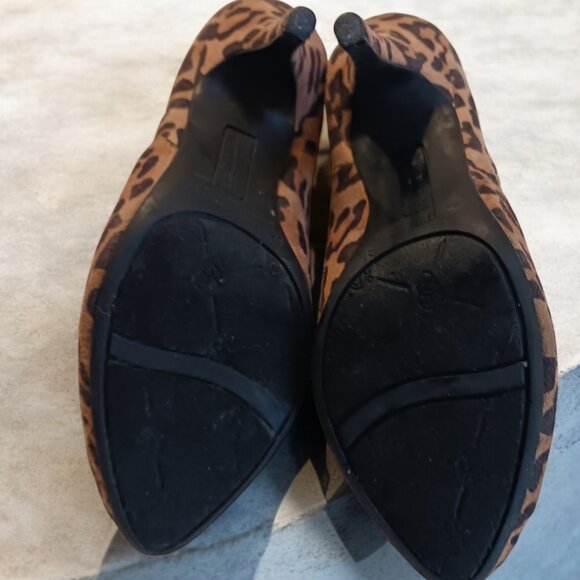 Christian Siriano Leopard Print Ankle Booties – Payless Collaboration, Size 6.5 - Picture 9 of 12